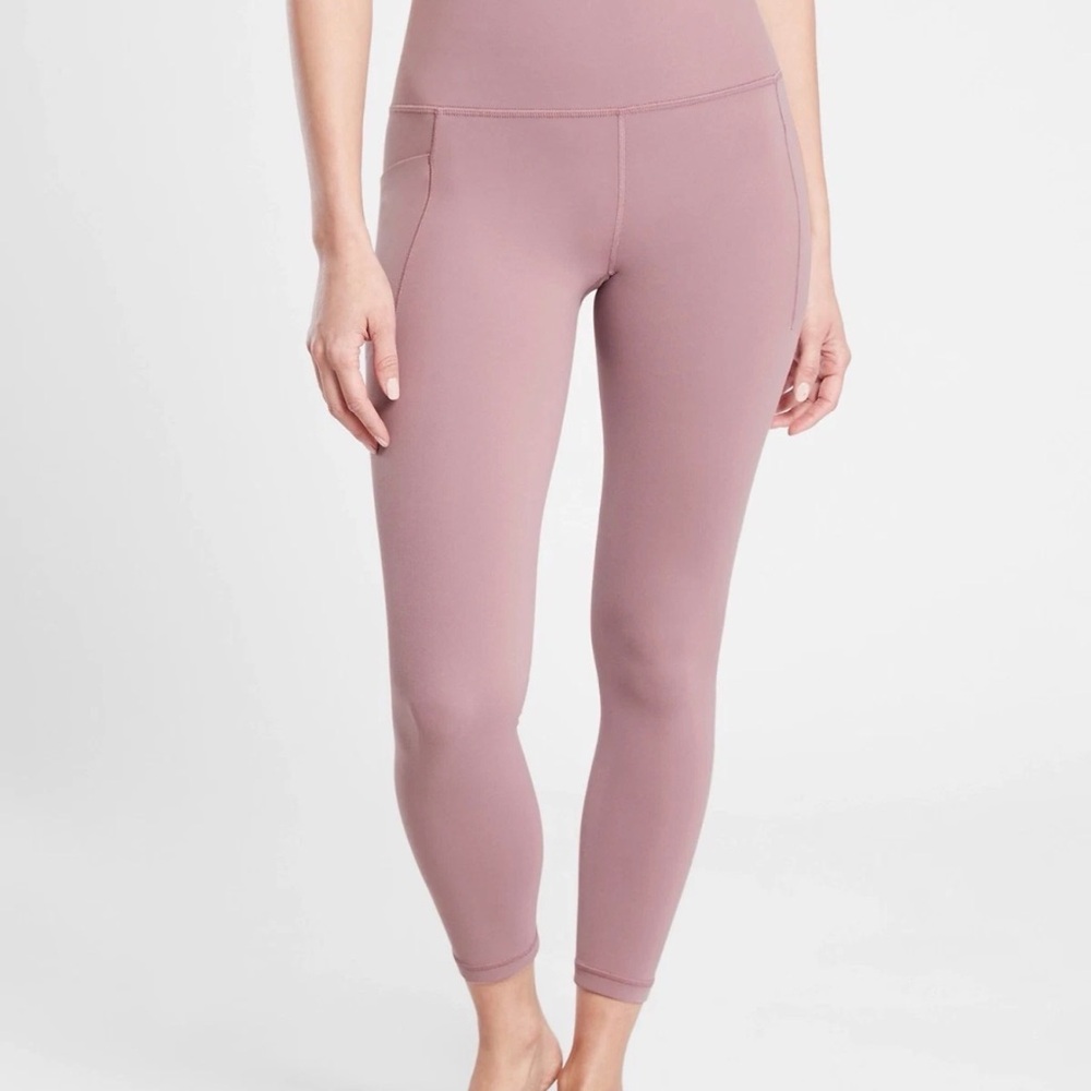 Athleta Mauve Pink Salutation 7/8 Leggings